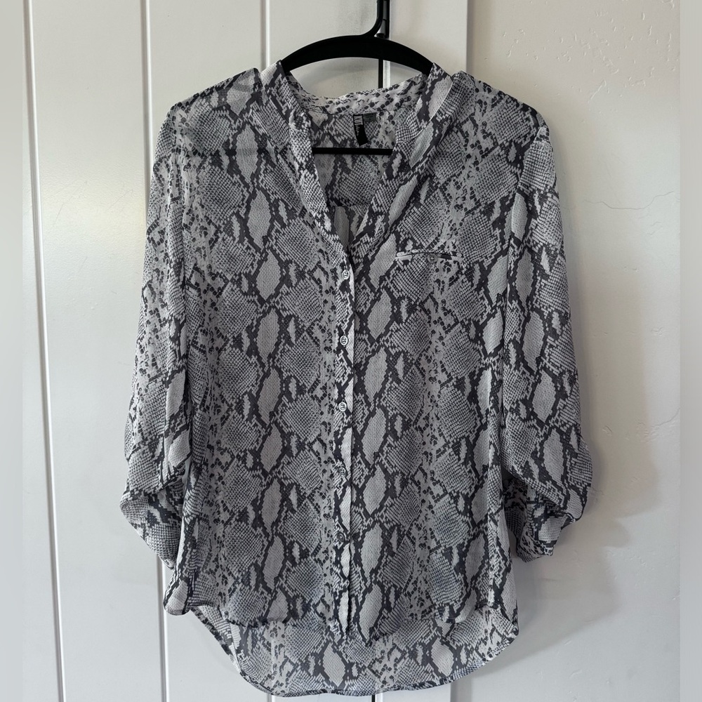 Kut From The Kloth Snakeskin Button Down - Never been worn (no tags)